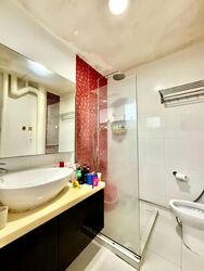 Blk 705 Hougang Avenue 2 (Hougang), HDB Executive #589171381